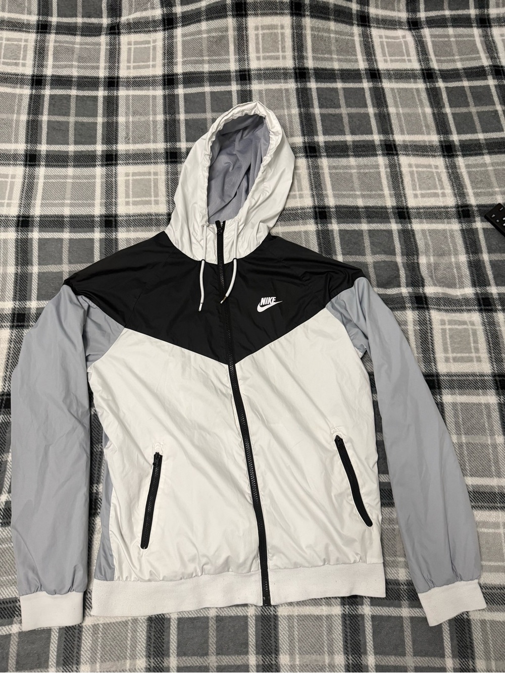 Nike Sportswear Windrunner Hooded Jacket White Black Gray Full Zip Mens M